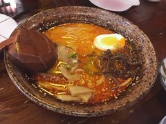 地狱拉面-白石の深夜食堂(宝龙店)