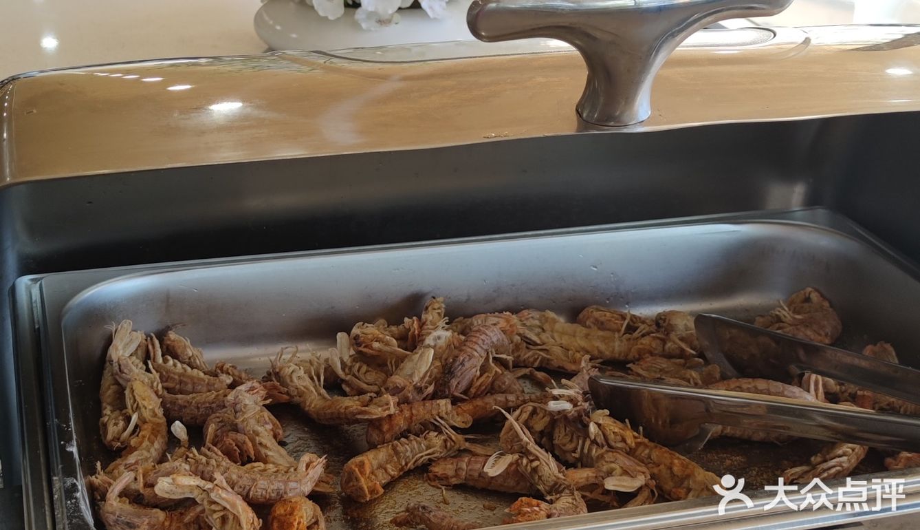 面朝大海，来顿鲜活的海鲜自助