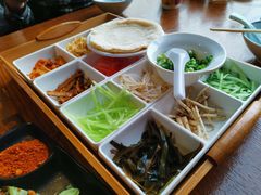 -怪噜范·老贵阳街头名小吃(汇金星力城店)