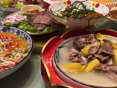 -一个勺子新疆锡伯主题私房菜(红墙巷49号院店)
