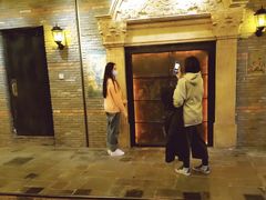 -上海世纪汇广场