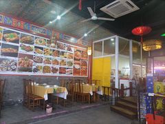 -小桥衢州人家·海鲜烧烤·盱眙龙虾(万达水街店)