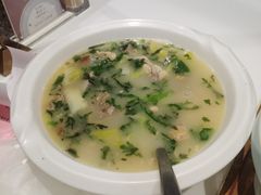 鸭架汤-红樱桃·欢乐餐厅(太原里店)