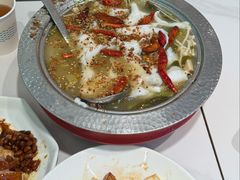 -姚姚酸菜鱼·金戈戈香港豉油鸡(喜荟城联名店)