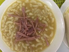 -喜喜烧腊茶餐厅(骆克道店)