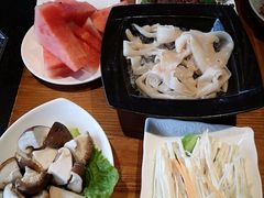 -佬土鹅肠火锅(扬中步行街店)