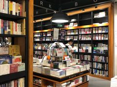 -西西弗书店&矢量咖啡(凯德晶萃广场店)