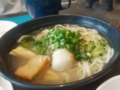 -大连星海皇冠假日酒店