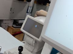 -豪门视光·星趣控·蔡司依视路眼镜代理商(中央大街店)