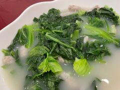 -东豪园林海鲜酒家(南港路辅路店)