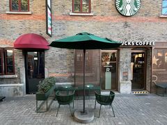 -星巴克臻选(上海今潮8弄店)