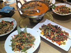 -金塔傣乡·云南民族特色菜·傣味手抓饭(金瓦路店)