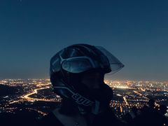 -鬼笑石后山停车场