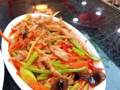 鱼香肉丝-鱼之家小四川水煮鱼