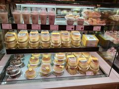 -巴黎贝甜(大宁国际商业广场店)