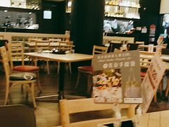 大堂-必胜客(东大桥店)