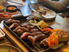 -HIGH FIVE哈福手工汉堡(桂林路店)