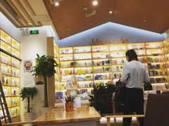 -猫的天空之城概念书店(印象城购物中心店)