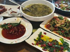 -盐帮食坊•小河帮川菜(四川师大店)