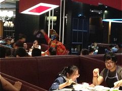变脸表演-海底捞火锅(勒泰店)