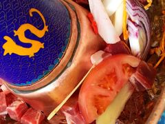 -毛辣果·贵州红酸汤牛肉火锅(西单店)