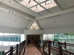 -亮马河饭店翠雅咖啡厅