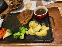 -必胜客(百联又一城店)