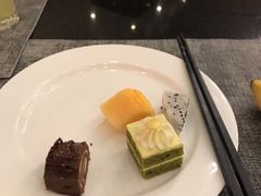 -JW万豪厨房餐厅·滨海草坪烧烤·海鲜·海景(三亚绿发山海天JW万豪酒店)