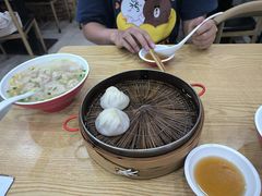 -珊珊小笼馆(仙霞路店)