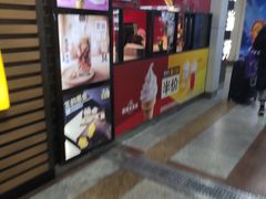 -麦当劳(中山公园龙之梦店)
