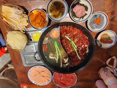 -袁山山重庆火锅(丈八北路店)