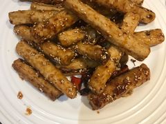 那年秋天的茄子-梧桐树下(云锦世家店)