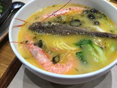 -海盗虾饭·剥好的小龙虾饭(上地辉煌店)