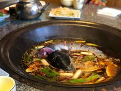 -忆乡情铁锅炖鱼饭店(延庆店)