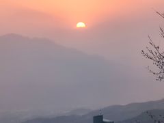 -鬼笑石后山停车场