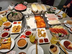 -海底捞火锅(新松江路店)