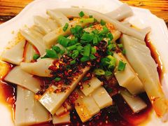 -小锅巴纳西餐厅