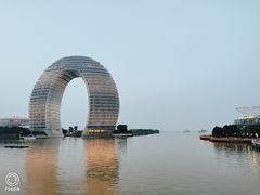 -湖州太湖旅游度假区-月亮广场