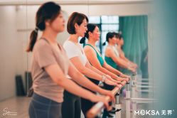 -无界瑜伽普拉提