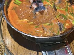 -亮欢寨酸汤鱼(沙冲路店)