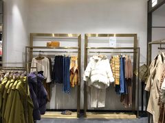 -URBAN REVIVO(济南世茂广场店)