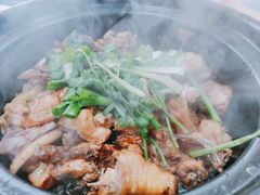 招牌山坑螺鸡煲-老客家美食• 竹筒饭• 河鲜(龙门永汉店)