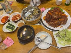 -喇喇排骨火锅·传统韩式脊骨汤(望京西园总店)