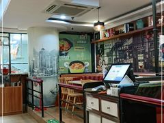 -九龙湾茶餐厅(东门店)