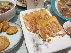 -海派美食·家宴海鲜青岛菜·石锅鲽鱼头(东方城店)