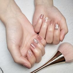 -DAZZLING BEAUTY美甲•美睫专门店