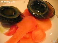 成名作：酸姜皮蛋，不得不吃，棒！-镛记酒家