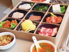 -海底捞火锅(莘松路店)