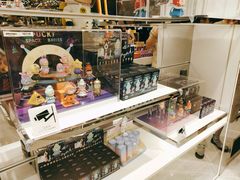 -泡泡玛特POPMART(侨福芳草地店)