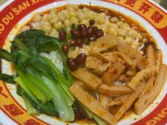 -魔都三兄弟酸辣粉·蘸卤炸串(虹桥万科店)